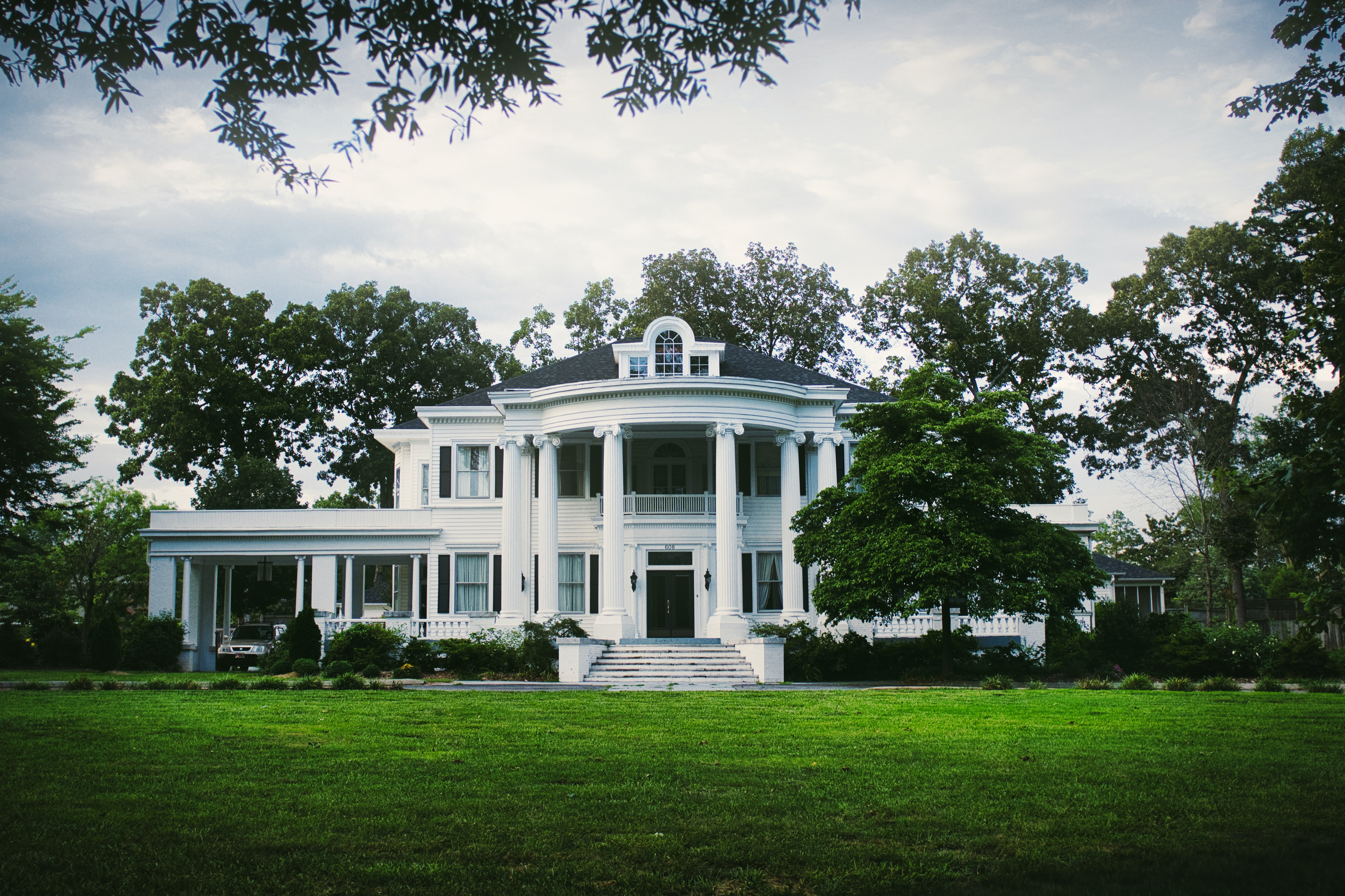 A plantation house in South Carolina